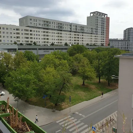 Apartment Rondo Wiatraczna 10 Min To City Center 7 Min To River