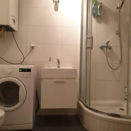 Rondo Wiatraczna 10 Min To City Center 7 Min To River Apartment Warsaw