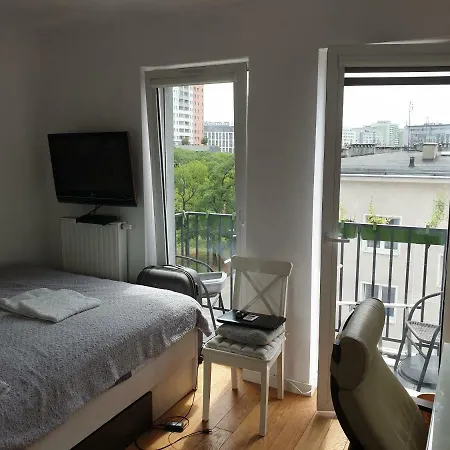 Rondo Wiatraczna 10 Min To City Center 7 Min To River Apartment Warsaw