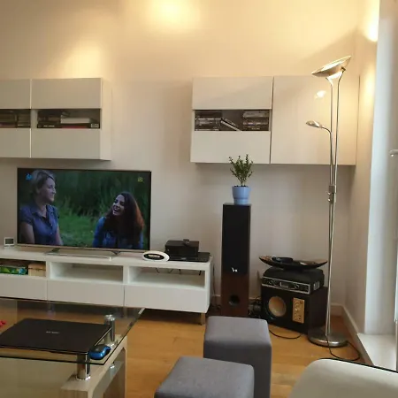 Rondo Wiatraczna 10 Min To City Center 7 Min To River Apartment