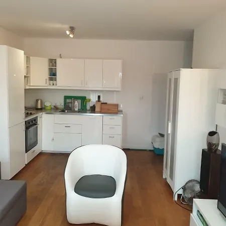 Apartment Rondo Wiatraczna 10 Min To City Center 7 Min To River *